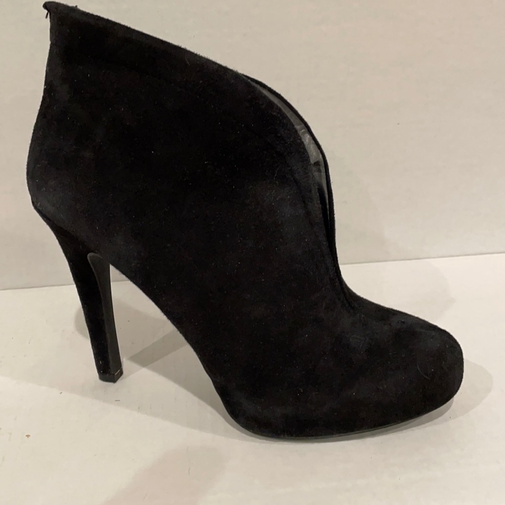 Black platform ankle boots size 8